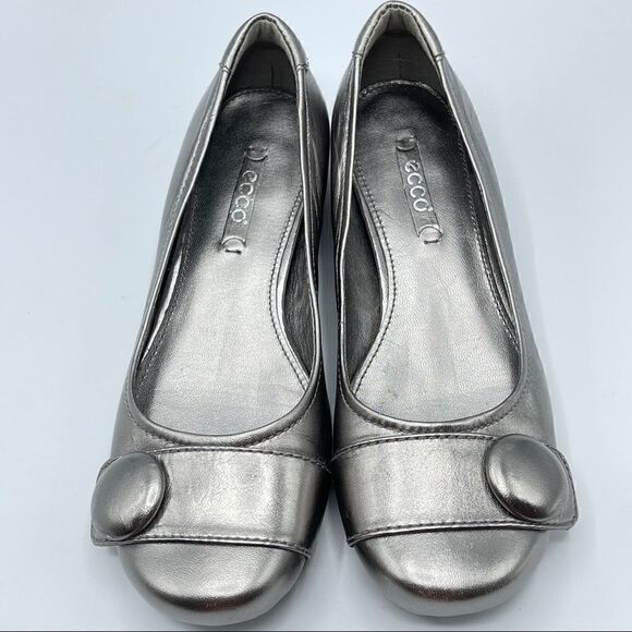 Ecco silver button ballet flats - Picture 2 of 8